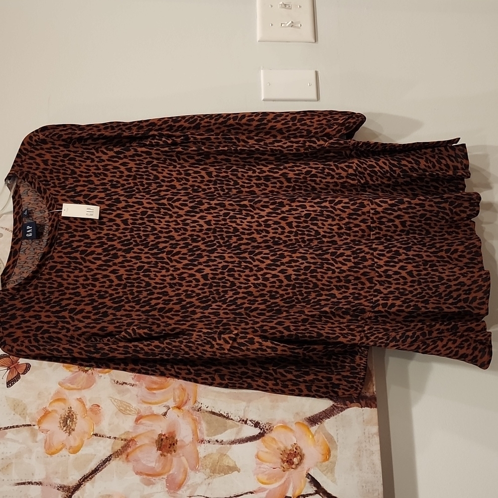 GAP Leopard Dress - Picture 3 of 6